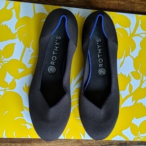 Women's size 11 Rothy's